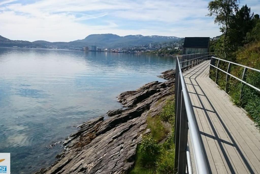 Hel Utleieleilighet I Harstad Eksteriør billede
